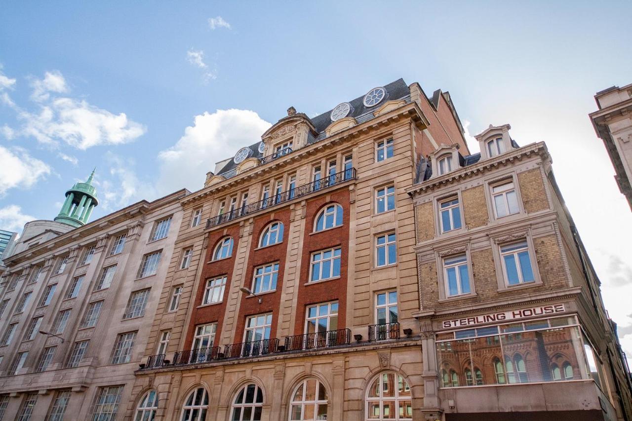 Roomspace Serviced Apartments - Sterling House Лондон Экстерьер фото